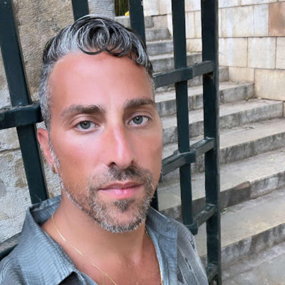 Meet your Posher, Jamal